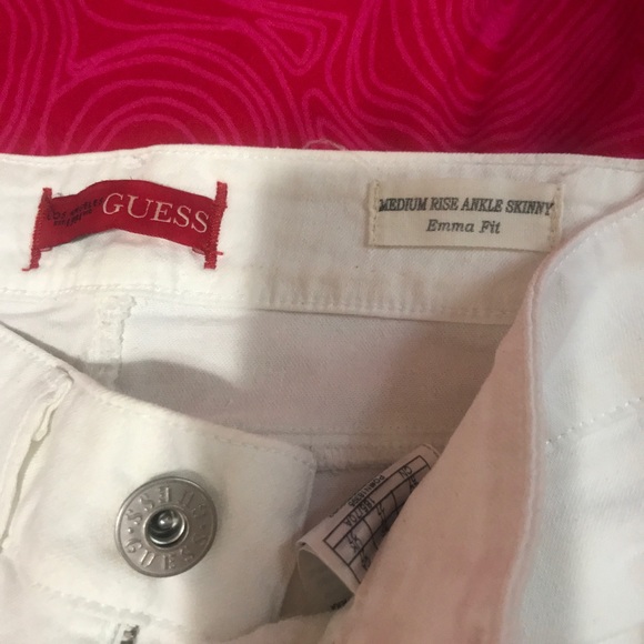 GUESS Medium Rise Ankle Rise Jeans - Picture 4 of 7